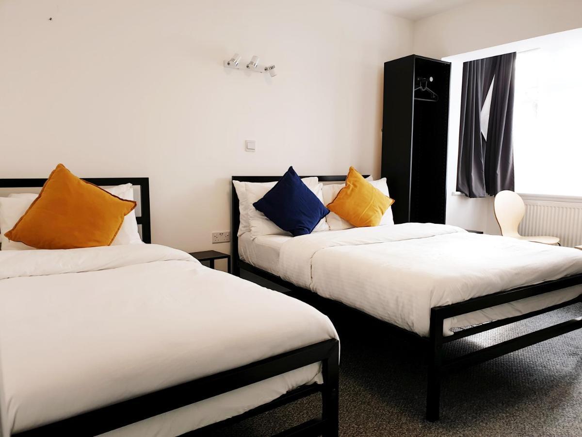Wanstead Hotel ロンドン エクステリア 写真